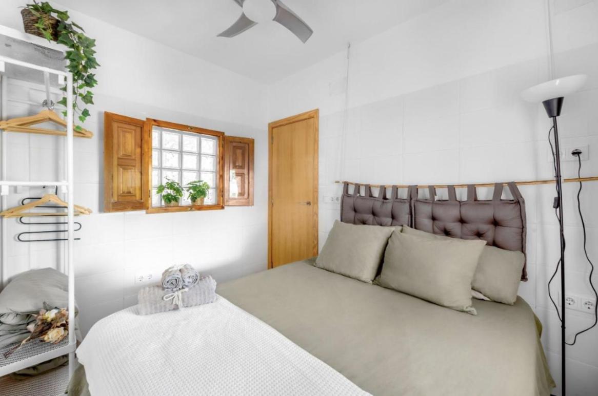 La Bombonera Guest House Catadau Ngoại thất bức ảnh